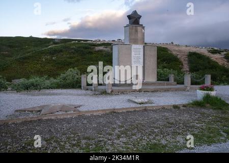 Storforshei, Norvège - 10 juillet 2022: Centre du cercle arctique sur la route Saltfjellveien. Centre d'accueil. Mise au point sélective Banque D'Images