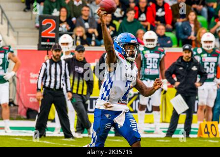 Schwaebisch Hall, Allemagne. 24th septembre 2022. Allgäu Comets - QB # 2 Allen Kenyatte crédit: Frank Baumert/Alamy Live News Banque D'Images