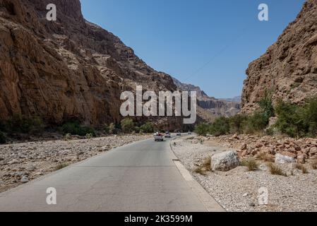 Route vers Tiwi, Oman Banque D'Images