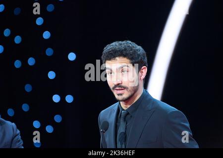 24 septembre 2022, Donostia / San Sebastian, Euskadi, Espagne: Chino Darin a assisté à la cérémonie de clôture en 70th Festival international du film de San Sebastian au Palais Kursaal sur 24 septembre 2022 à Donostia / San Sebastian, Espagne (image de crédit: © Jack Abuin/ZUMA Press Wire) Banque D'Images