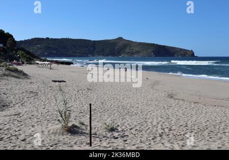 Palinuro - Promontorio di Capo Palinuro dalla spiaggia del Sunset Beach Club Banque D'Images