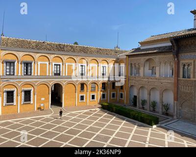 Royal Alcazar de Séville, un complexe palatial fortifié construit en différentes étapes historiques, Andalousie, Espagne. Photo de haute qualité Banque D'Images