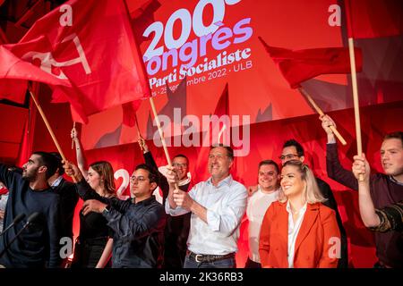 Le président du PS Paul Magnette en photo lors d'un congrès du parti socialiste francophone PS, dimanche 25 septembre 2022 à Bruxelles. BELGA PHOTO HATIM KAGHAT Banque D'Images