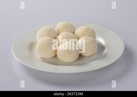 Bundi laddu dessert fait pendant le festival indien. C'est un dessert célèbre qui a fait dans chaque maison lors d'occasions spéciales telles que le mariage ou la fête Banque D'Images