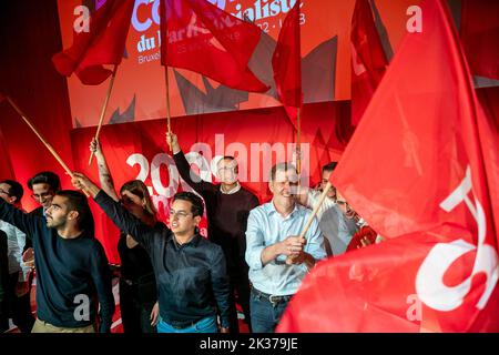 Le président du PS Paul Magnette en photo lors d'un congrès du parti socialiste francophone PS, dimanche 25 septembre 2022 à Bruxelles. BELGA PHOTO HATIM KAGHAT Banque D'Images