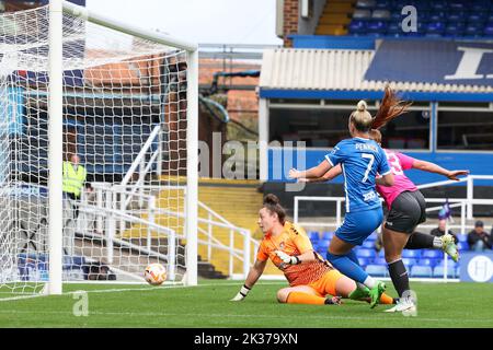 Jade Pennock #7 de Birmingham City a obtenu 1-0 points pour le match de Super League des femmes de Fa Birmingham City Women vs Coventry United Women à St Andrews, Birmingham, Royaume-Uni, 25th septembre 2022 (photo de Simon Bissett/News Images) à Birmingham, Royaume-Uni le 9/25/2022. (Photo de Simon Bissett/News Images/Sipa USA) Banque D'Images