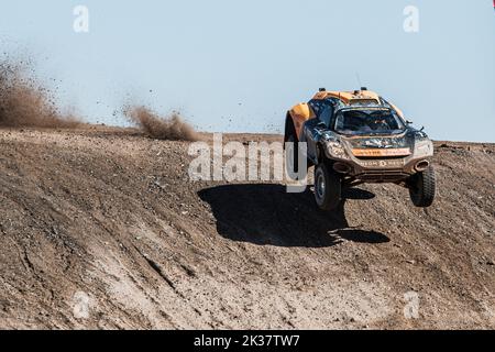 9/25/2022 - Emma Gilmour (NZL) / Tanner Foust (Etats-Unis), NEOM McLaren Extreme E pendant le X-Prix de cuivre Extreme E à Antofagasta, Chili. (Photo de Charly Lopez/Motorsport Images/Sipa USA) Banque D'Images