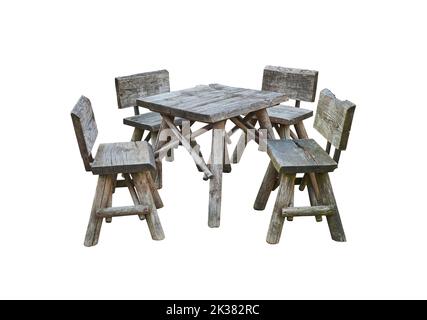 Ancienne table et chaises en bois sur fond blanc Banque D'Images