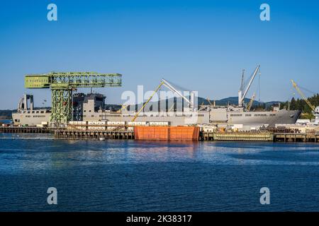 Navire de la marine américaine au chantier naval de Puget Sound, Bremerton, Washington, États-Unis Banque D'Images