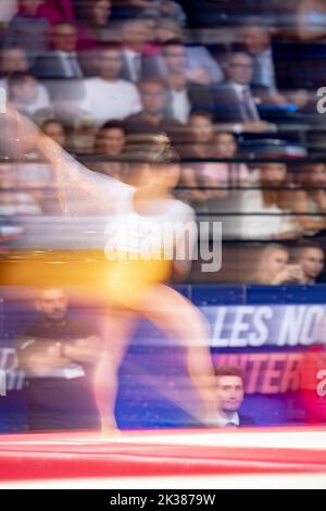 Paris, France. 25th septembre 2022. Paris, France, 25 septembre 2022 Flavia Saraiva (BRA) lors de la finale de l'exercice féminin lors du défi de la coupe du monde de LA FIG de gymnastique artistique dans l'arène Accor à Paris, France Dan O' Connor (Dan O' Connor/SPP) Credit: SPP Sport Press photo. /Alamy Live News Banque D'Images