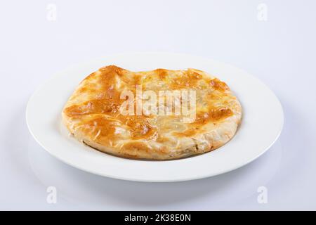 paratha isolé sur fond blanc Banque D'Images