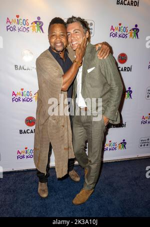 Miami, États-Unis d'Amérique. 24th septembre 2022. MIAMI, FL - SEP 24: Acteur Cuba Gooding, Jr et Fabian Basabe sont vus pendant “Amigos for Kids” Miami Celebrity Dominos Night on 24 septembre 2022 à Miami, Floride. (Photo par Alberto E. Tamargo/Sipa USA) crédit: SIPA USA/Alay Live News Banque D'Images