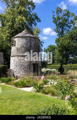 Dovecote à Bonnington House et jardins, une maison de campagne de 19th-siècle, Jupiter Artland, Wilkieston, Édimbourg, Lothian occidental, Écosse. Banque D'Images