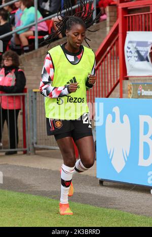 DAGENHAM ANGLETERRE - SEPTEMBRE 25 :Aissatou Tounkara de Manchester United pendant le match de la Super League des femmes Barclays entre West Ham United Women aga Banque D'Images