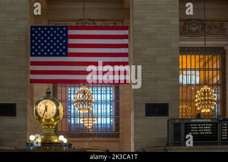 THA main Concourse à Grand Central terminal à New York, qui est l'une des gares ferroviaires les plus fréquentées au monde Banque D'Images