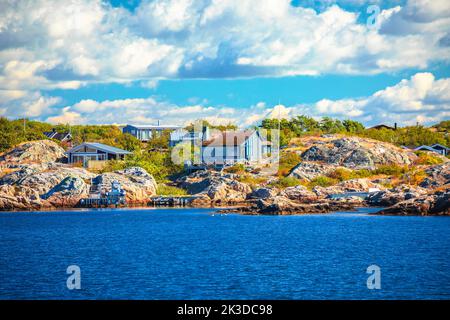 Vue sur le front de mer des îles de l'archipel de Göteborg, municipalité de Goteborg, Comté de Vastra Gotaland, Suède Banque D'Images