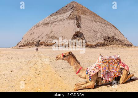 La Bent Pyramide de Sneferu, Dashur, Égypte. Banque D'Images