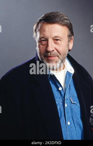Günter Lamprecht, deutscher Schauspieler, BEI einem Fotoshriting à Berlin, Allemagne 1991. Banque D'Images