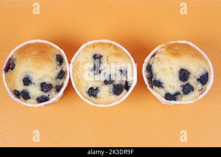 gros plan du muffin au chocolat sur la table Banque D'Images