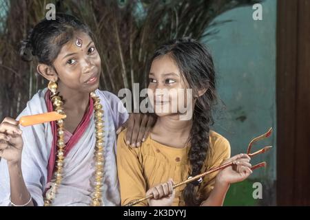 Le véritable esprit de Puja - photo Shoot pour enfant unaid unaid underprivilégié. Banque D'Images