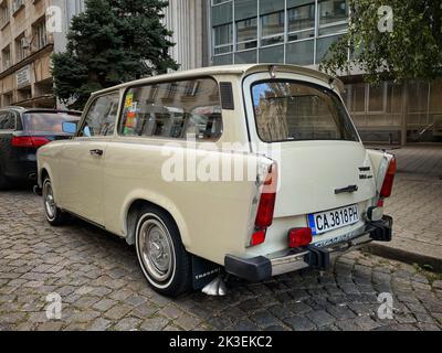Sofia, Bulgarie - 12 septembre 2022; wagon de la gare de Trabant ancien garés dans le centre de la ville Banque D'Images