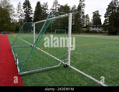 but de socerl sur roues dans un stade avec gazon artificiel Banque D'Images