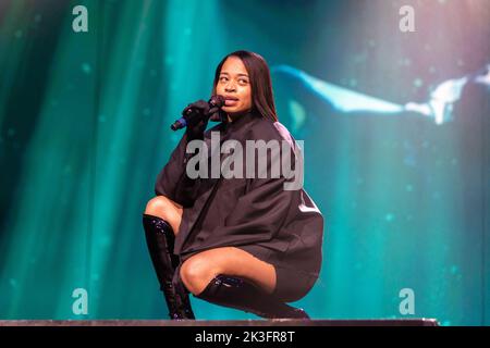 Chicago, États-Unis. 25th septembre 2022. Ella Mai pendant la visite magnifique du Good Morning au Centre Uni sur 25 septembre 2022, à Chicago, Illinois (photo par Daniel DeSlover/Sipa USA) crédit: SIPA USA/Alay Live News Banque D'Images