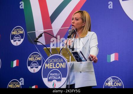 Giorgia Meloni remporte les élections italiennes, fratelli d'italia est le principal parti italien, conférence de presse Banque D'Images