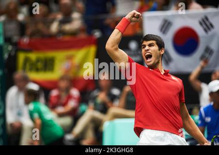 Valence, Espagne. 18th septembre 2022. Carlos Alcaraz (équipe d'Espagne) réagit lors du match de tennis entre l'Espagne et la République de Corée à la coupe Davis par Rakuten au Pabellon Municipal de Fuente San Luis.final score, Espagne 6, 7 République de Corée 4, 6. Crédit : SOPA Images Limited/Alamy Live News Banque D'Images