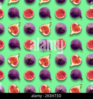 Fruits à la figue, entiers et coupés en deux, motif de grille sans couture sur fond vert menthe. Banque D'Images