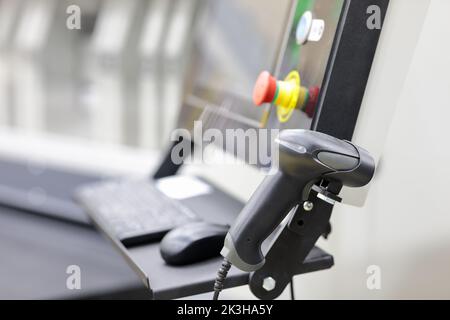 Console de commande informatisée avec lecteur de codes-barres. Mise au point sélective. Banque D'Images