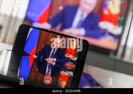Critique Du Livre Le Mage Du Kremlin Message à la télévision du président russe Vladimir Poutine. La guerre