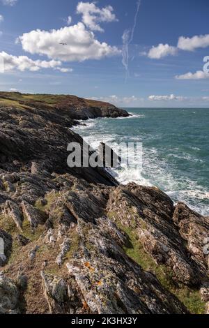 Falaises de Bull Bay sur la côte d'Anglesey, au nord du pays de Galles Banque D'Images