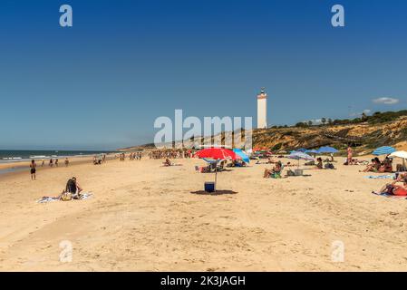 Touristes sur la plage de Matalascanas, Andalousie, Espagne Banque D'Images