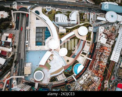 Vue sur le drone du centre commercial LaLaport. Bâtiments construits sur la prison de Pudu précédente. Banque D'Images