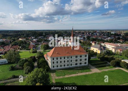 Chromyne, république tchèque - château Renaissance Chromyne, région de Moravie, république tchèque, Europe, vue panoramique aérienne Banque D'Images