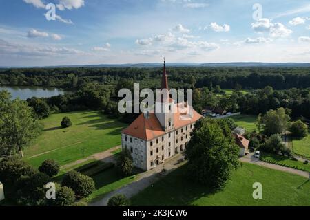 Chromyne, république tchèque - château Renaissance Chromyne, région de Moravie, république tchèque, Europe, vue panoramique aérienne Banque D'Images