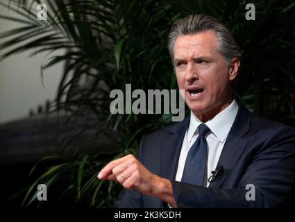 Austin, Texas, États-Unis. 24th septembre 2022. Le gouverneur démocrate de Californie, GAVIN NEWSOM, parle de l'état de la politique américaine lors d'une séance d'entrevue au festival annuel de la Tribune du Texas, dans le centre-ville d'Austin, sur 24 septembre 2022. Newsom, un ancien maire de San Fransisco, est mentionné comme candidat à la présidence des États-Unis en 2024. (Image de crédit : © Bob Daemmrich/ZUMA Press Wire) Banque D'Images