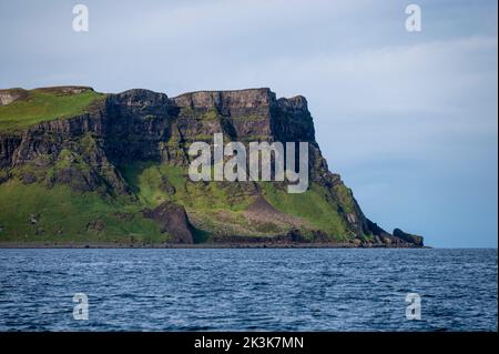 2022 septembre : île de Canna, Hébrides intérieures, Écosse Compass Hill Banque D'Images