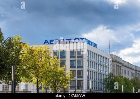 Aeroflot des bureaux de la compagnie aérienne russe le long d'Unter den Linded à Berlin, Allemagne, Europe Banque D'Images