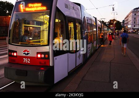 Wien, Straßenbahn, Verkehr, Die Wiener Linien betreiben das größte Verkehrsnetz Österreichs. Banque D'Images