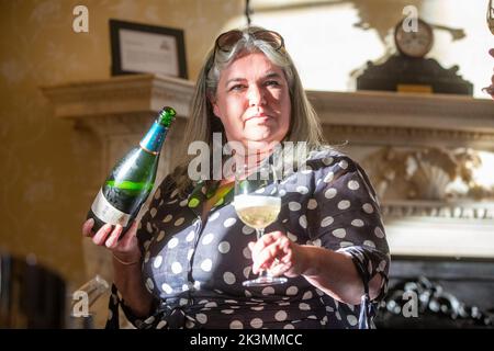 Londres, Angleterre, Royaume-Uni. 26th septembre 2022. L'auteur CINDY-MARIE HARVVEY est vu lors d'une réunion d'information avec des membres de l'Association de la presse étrangère sur son livre Watercress, Willow and Wine. (Image de crédit : © Tayfun Salci/ZUMA Press Wire) Banque D'Images