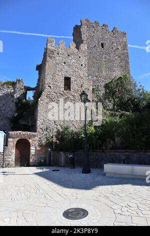 Camerota - Torri del Castello Normanno Banque D'Images