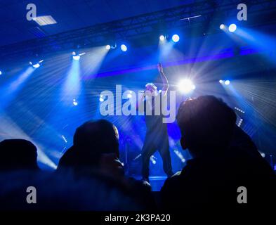O2 Academy Edinburgh, Royaume-Uni. 27th septembre 2022. Ian Brown, avant-première de la Stone Rose, joue en solo à l'académie O2 d'Édimbourg. La foule d'Édimbourg a applaudi et a chanté son nom pendant et à la fin de l'ensemble pendant environ 90 minutes. Crédit photo : phil wilkinson/Alay Live News Banque D'Images