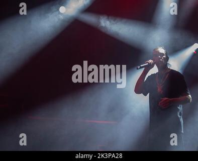 O2 Academy Edinburgh, Royaume-Uni. 27th septembre 2022. Ian Brown, avant-première de la Stone Rose, joue en solo à l'académie O2 d'Édimbourg. La foule d'Édimbourg a applaudi et a chanté son nom pendant et à la fin de l'ensemble pendant environ 90 minutes. Crédit photo : phil wilkinson/Alay Live News Banque D'Images