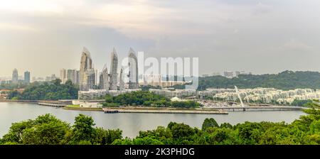 Mount Faber et de magnifiques condominiums de luxe, Reflections et coraux à Keppel Bay, vue de l'île de Sentosa, Singapour Banque D'Images