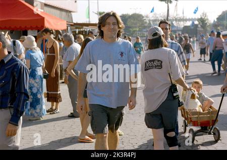 Cameron Crowe film: Elizabethtown (USA 2005) Directeur: Cameron Crowe 04 septembre 2005 **AVERTISSEMENT** cette photographie est destinée à un usage éditorial exclusif et est le droit d'auteur de PARAMOUNT et/ou du photographe assigné par la Société de film ou de production et ne peut être reproduite que par des publications en conjonction avec la promotion du film ci-dessus. Un crédit obligatoire pour PARAMOUNT est requis. Le photographe doit également être crédité lorsqu'il est connu. Aucune utilisation commerciale ne peut être accordée sans l'autorisation écrite de la Société du film. Banque D'Images