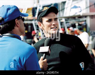 Matt Dillon film: Herbie entièrement chargé (2005) Directeur: Angela Robinson 22 juin 2005 **AVERTISSEMENT** cette photographie est destinée à un usage éditorial exclusif et est le droit d'auteur de DISNEY et/ou du photographe attribué par la Société de film ou de production et ne peut être reproduite que par des publications en conjonction avec la promotion du film ci-dessus. Un crédit obligatoire pour DISNEY est requis. Le photographe doit également être crédité lorsqu'il est connu. Aucune utilisation commerciale ne peut être accordée sans l'autorisation écrite de la Société du film. Banque D'Images