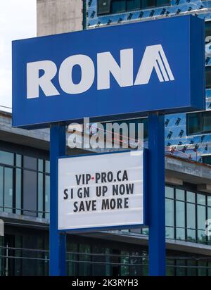 Avant du magasin du RONA. RONA est un détaillant canadien américain de grandes boîtes d'amélioration de la maison, jardin. HALIFAX, NOUVELLE-ÉCOSSE, CANADA - SEP 2022 Banque D'Images