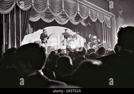 DAVE CLARK FIVE se présente au Tottenham Royal, Londres, en janvier 1964. Photo : Tony Gale Banque D'Images